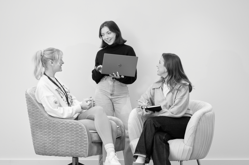 Senior Paid Social Executive image